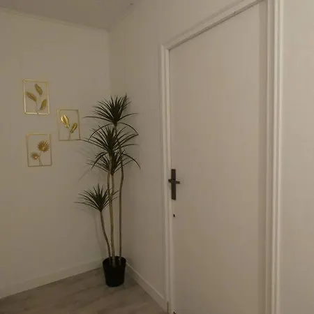 Studio Au Coeur De Saint Quentin En Yvelines 아파트